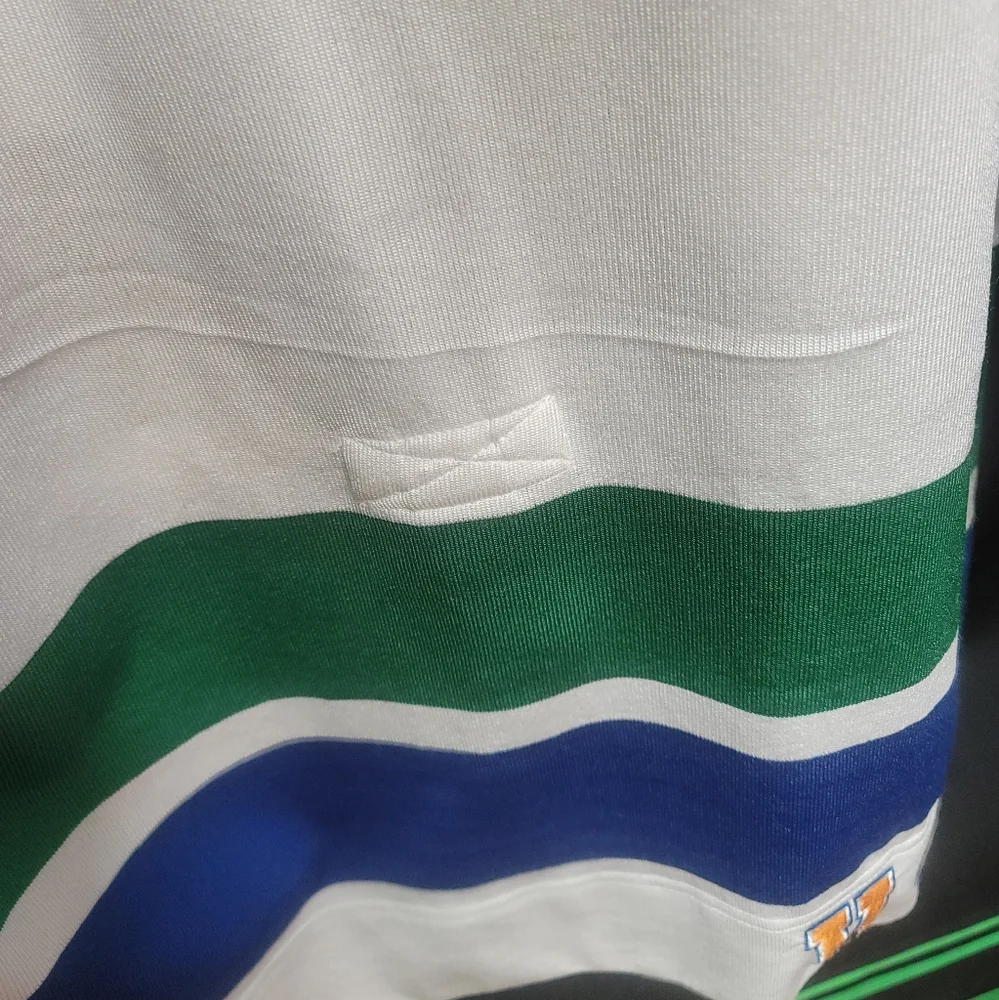 Authentic vintage M@N 1970-71 Vancouver Canucks hockey jersey men's size 56 - Picture 5 of 7